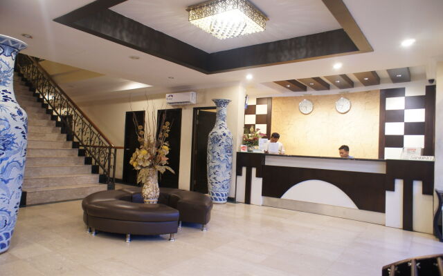 Sky View Hotel