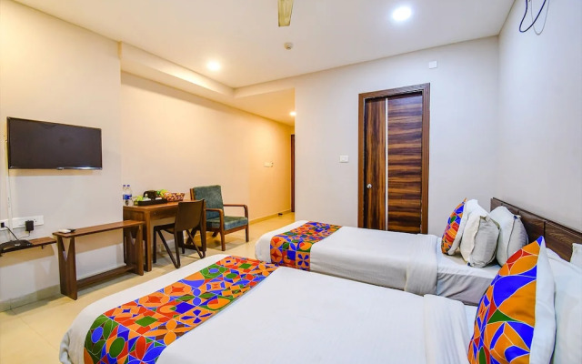 Hotel Royal Crystal by OYO Rooms