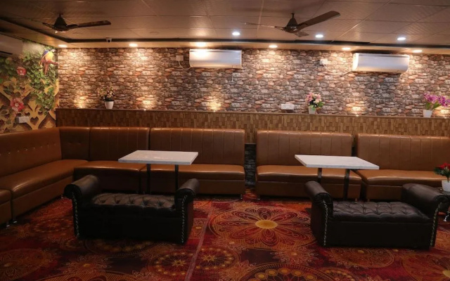 Mona Regency Hotel and Banquet
