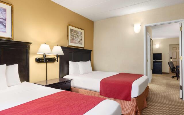 Country Inn & Suites by Radisson, Frackville (Pottsville), PA