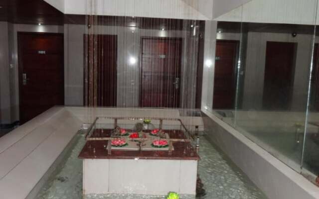 Lotus A Pondy Hotel
