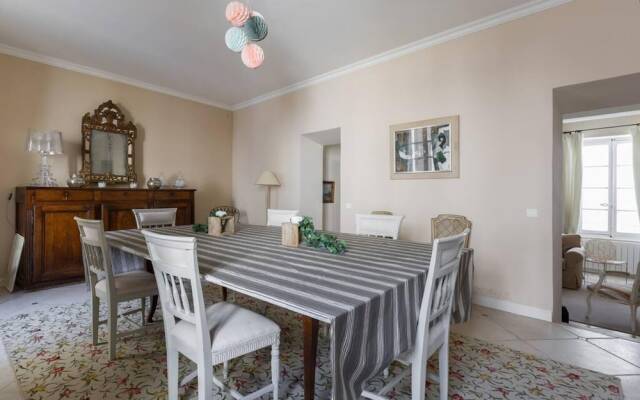 Villa With 6 Bedrooms in Saumane-de-vaucluse, With Private Pool, Furnished Garden and Wifi