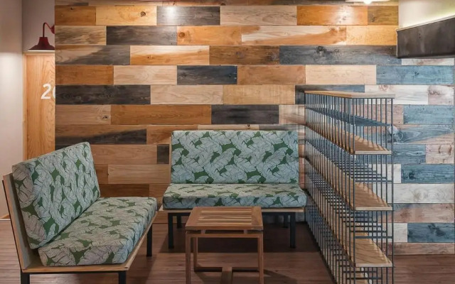 Mayan Monkey Cancun | Social Hotel