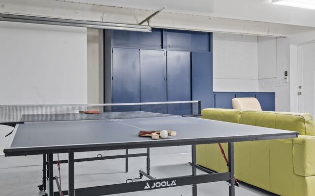 Caddy Shack - 6BD Pool with Golf Views