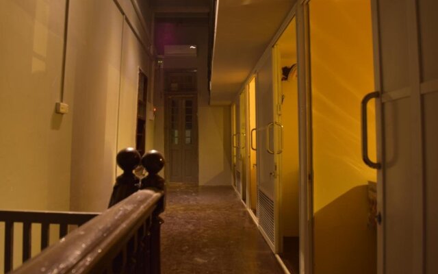 21 Hostel