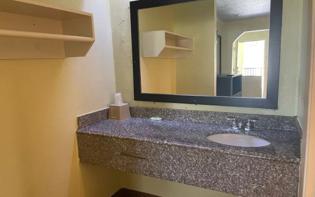 Days Inn Jackson Southwest