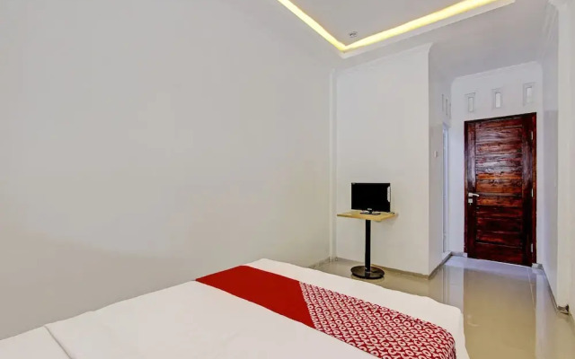 OYO 92166 Nirwana Inn Syariah