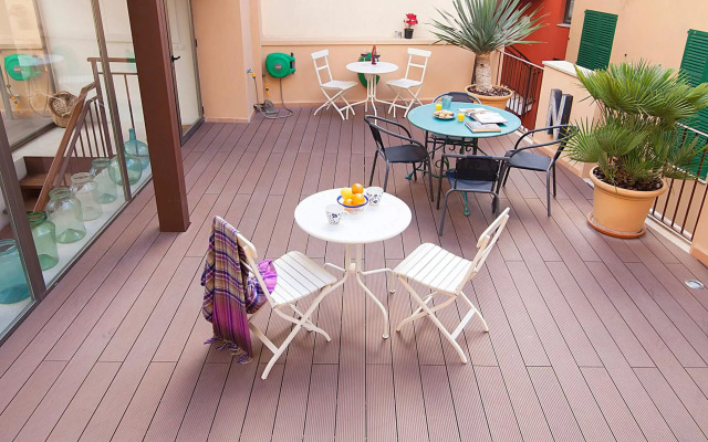 Can Blau Homes
