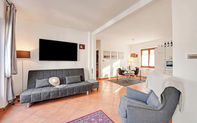 Residenza Lungolago Melide