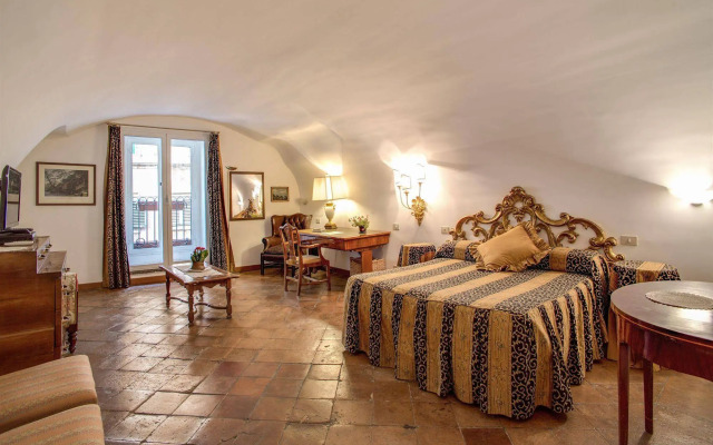 Navona Gallery Suites