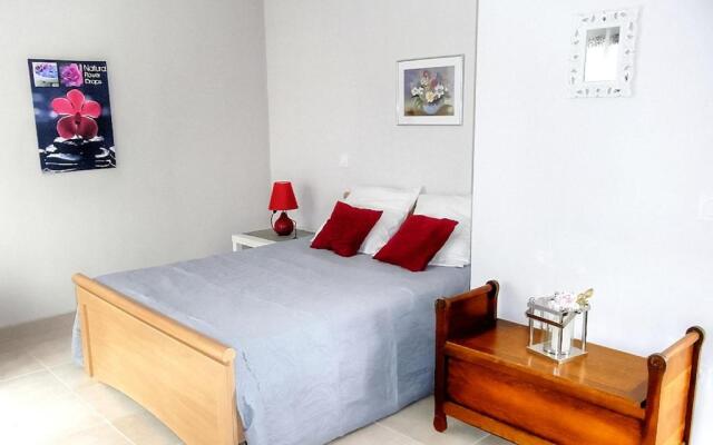 Gîte Saint-Paterne-Racan, 4 pièces, 6 personnes - FR-1-381-286