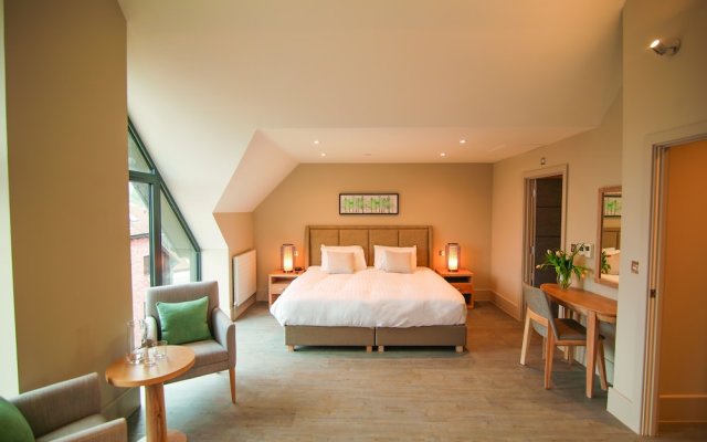 Old Thorns Hotel & Resort