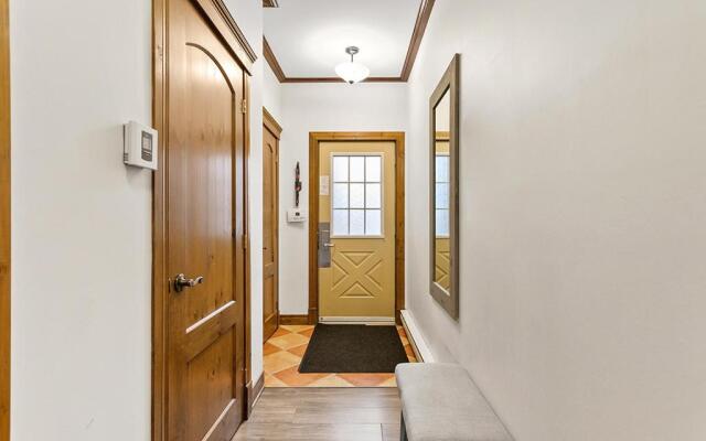 Le Manoir 106-5 by Escapades Tremblant