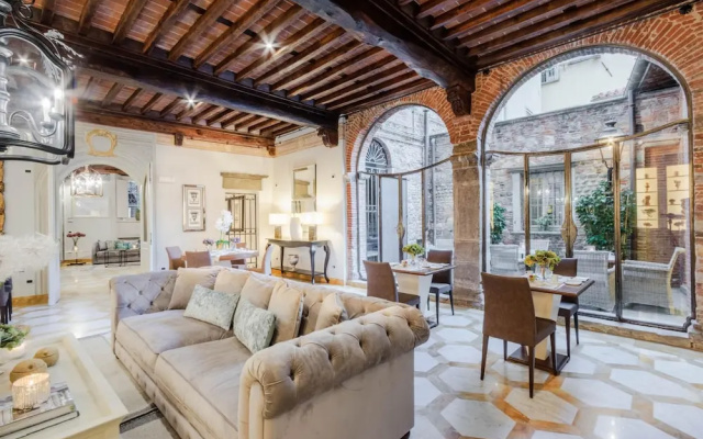 The Lucca Heritage Retreat