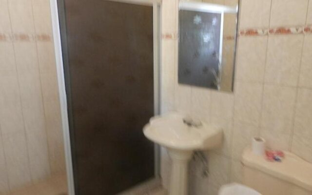 Consul Suites