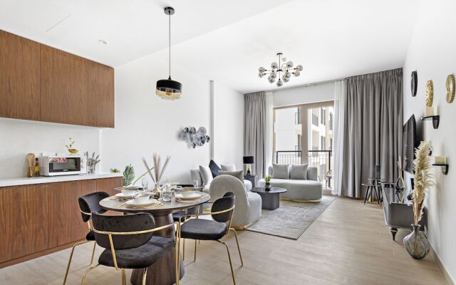 WelHome - Incredible Waterfront Apt With Mesmerizing views