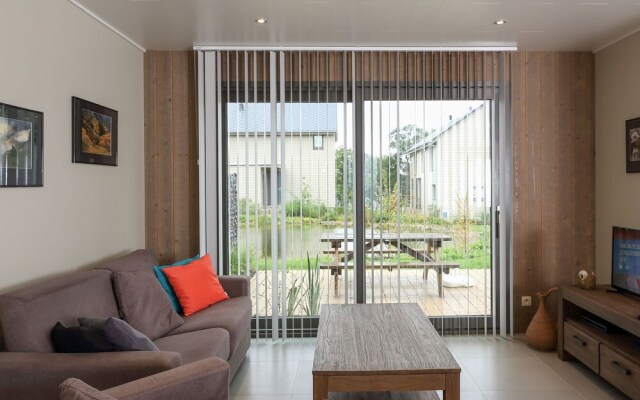 Best Western Plus Golden Lakes Hotel