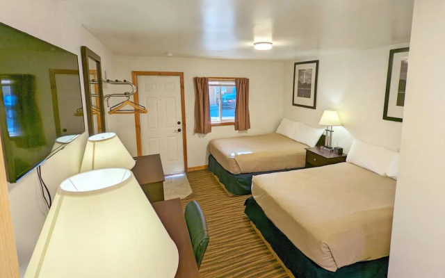 Teton Court Motel