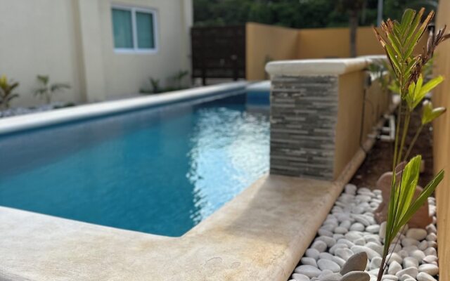 Oneiro Suites