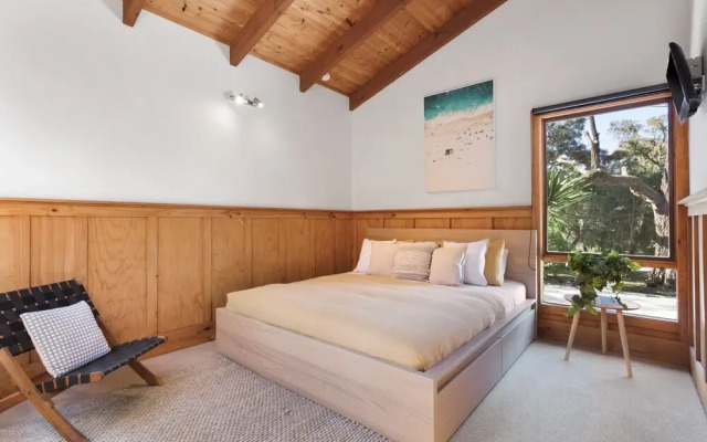 Aireys Rustic Chic - Rejuvenate Stays