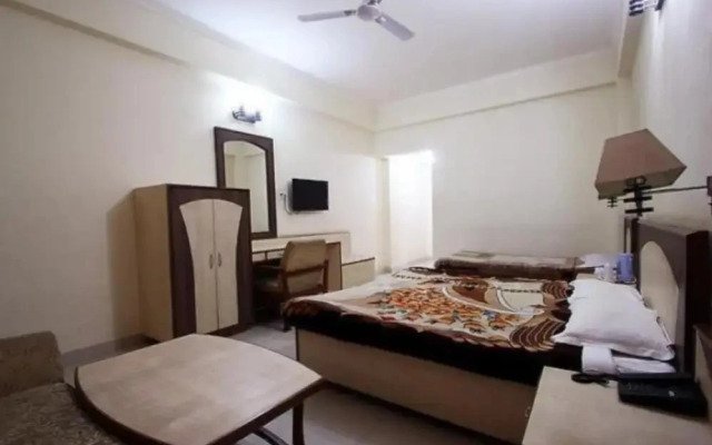 Vishal Hotel
