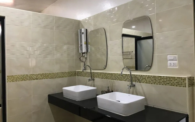 Usotel Waterland Hotel