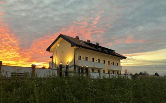 Mattone Apartments