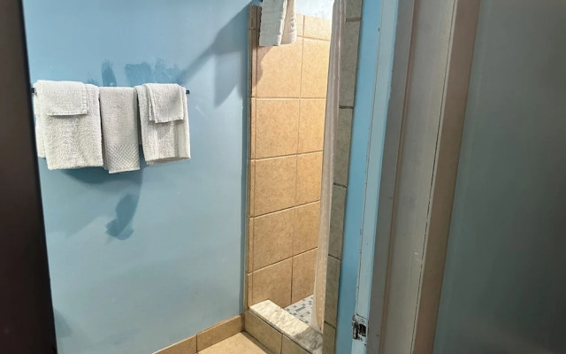 Westgate Manor Motel Austintown-Younstown, Ohio