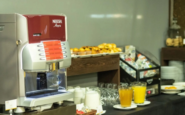Hotel Abades Via Norte