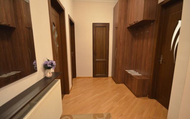 Apartment on Kotetishvili 3 ap 4
