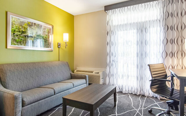 Clarion Inn Willow River