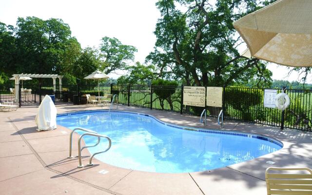 Hampton Inn & Suites Red Bluff