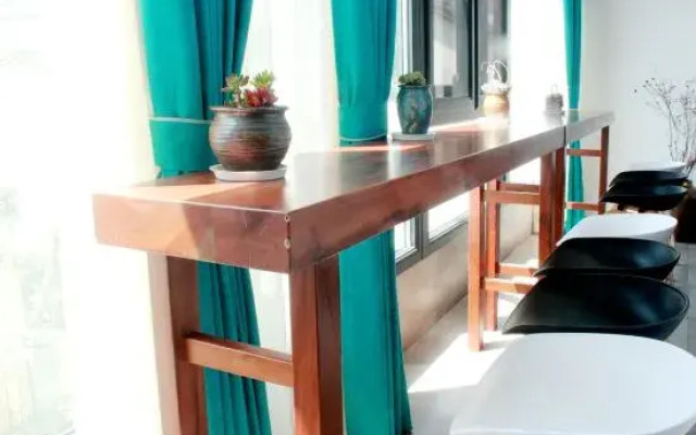 Yueshang Moon Bay Wetland Hostel