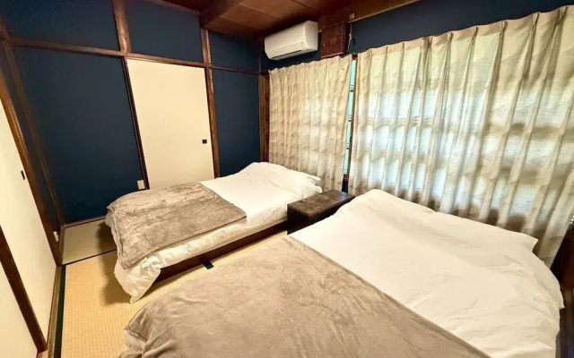 Azamian Atami