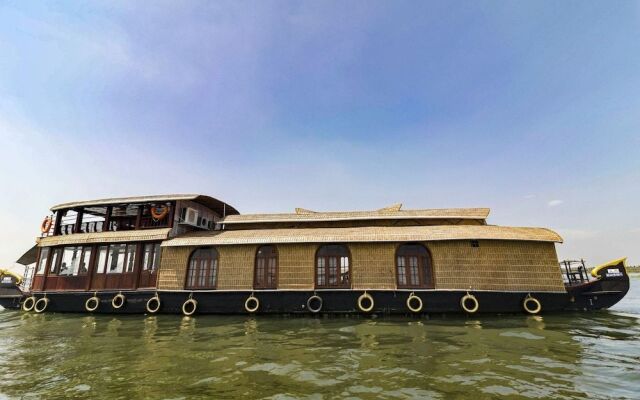 GuestHouser 3 BHK Houseboat 1b08