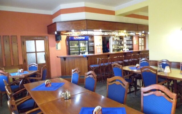 Restaurace a Penzion Praha