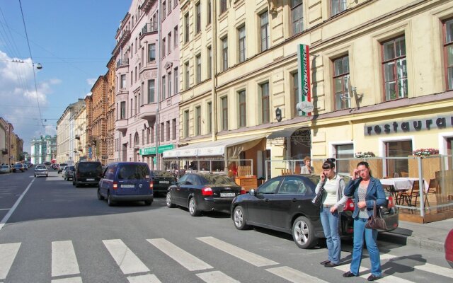 Апартаменты «Feelathome на Миллионной»