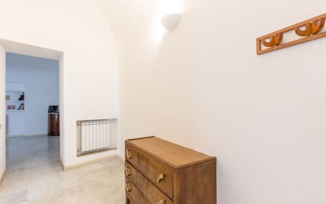 Casa degli Affreschi Palazzo Lungarini
