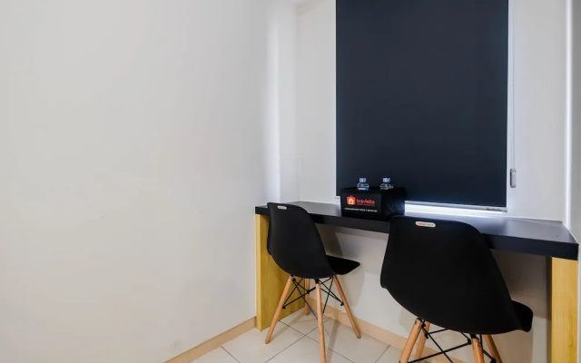Comfortable Springlake Summarecon Studio Apartment near Mall
