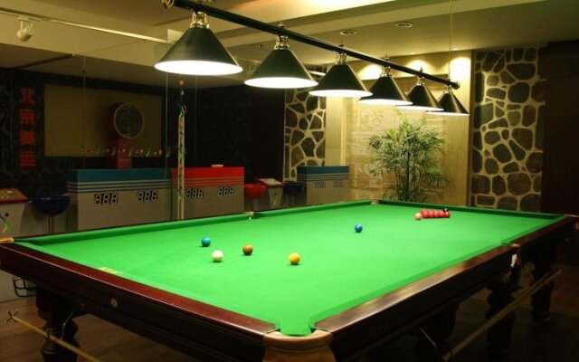 Hangzhou Linan Wonderland Hotel