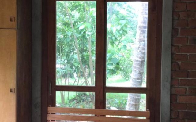 Eco Breeze - Unawatuna