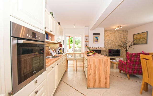 House Srecko