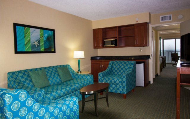 Holiday Inn & Suites Virginia Beach North Beach, an IHG Hotel