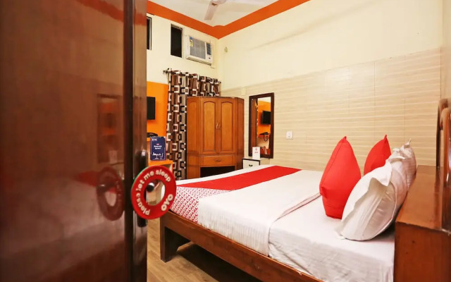 OYO 15993 Hotel Ashoka Guest House