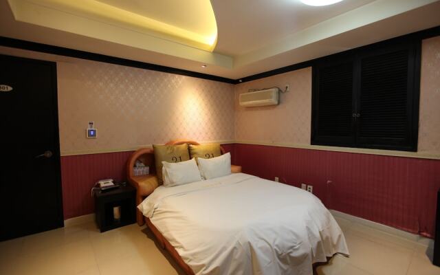 Theme 21 Motel