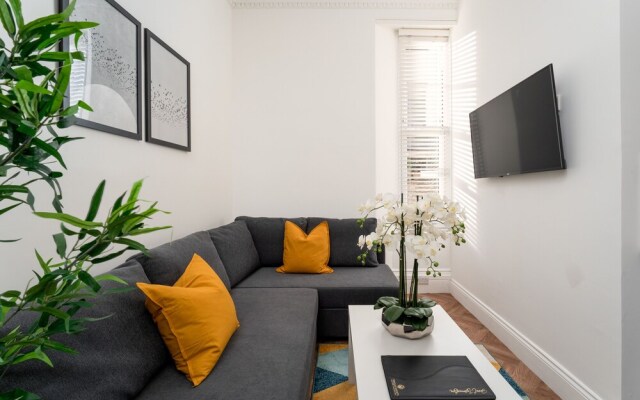 Brand New! Torquay Heights Luxury Apartments