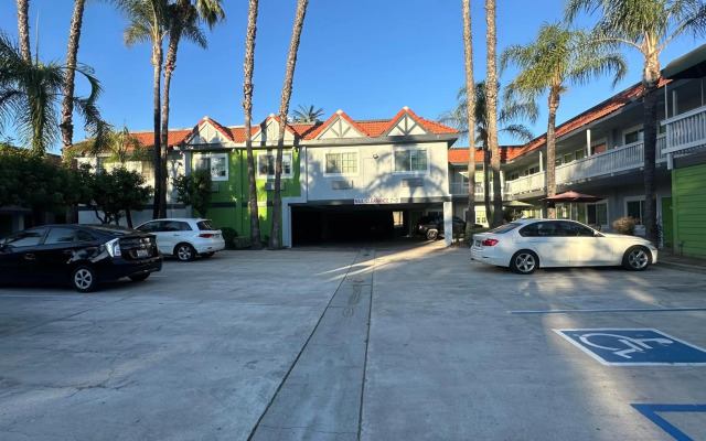 Garden Inn
