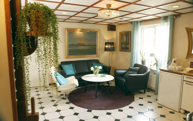 Nya Pallas Hotel
