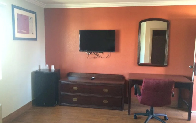 Hyland Inn Long Beach