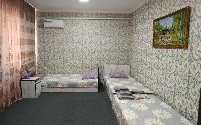 Family Guest house - Friends-J